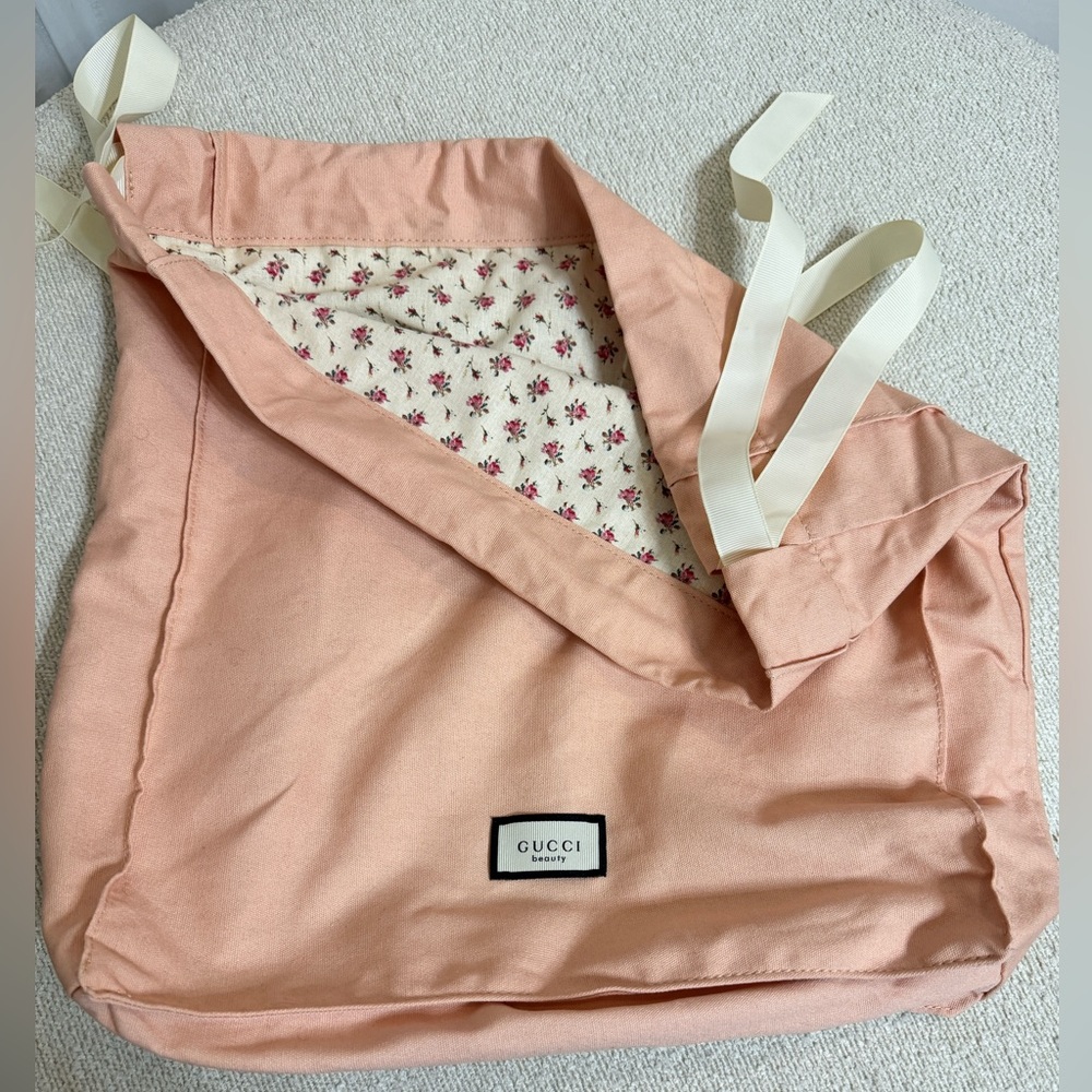 Gucci large reversable toiletry bag